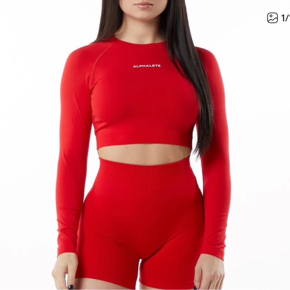 Alphalete formula red long sleeve crop